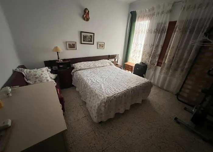 En Δωμάτια σε οικογενειακή κατοικία *